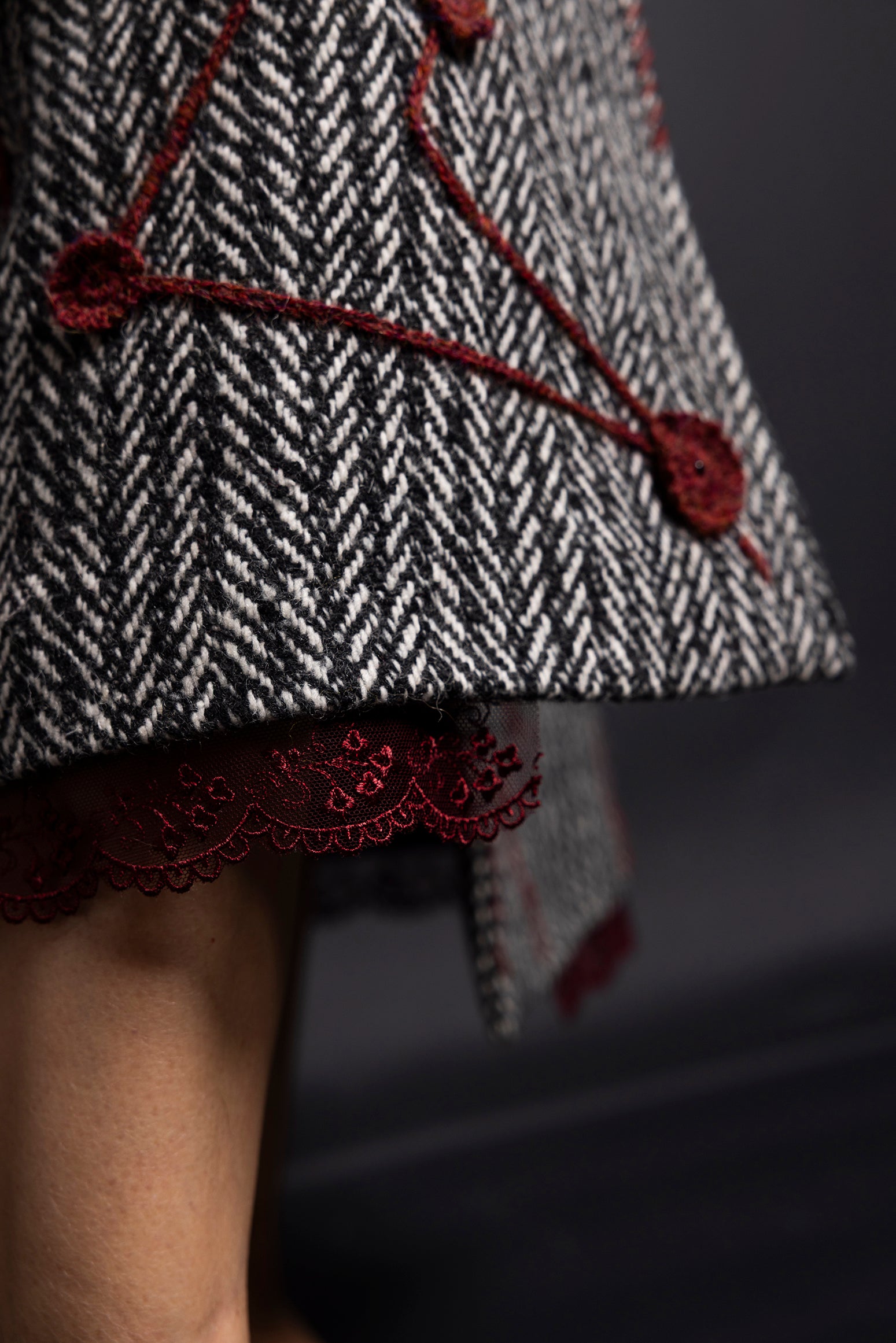 Herringbone, Interrupted No.01