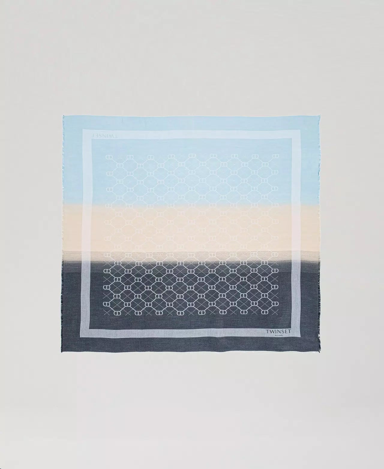 Fadeout jacquard keffiyeh