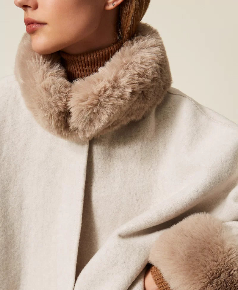 Wool cloth and faux fur poncho