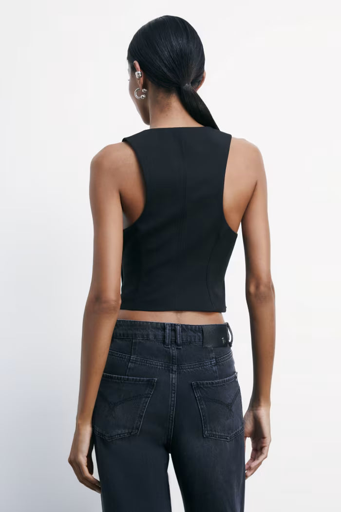 Tailored vest with zipper