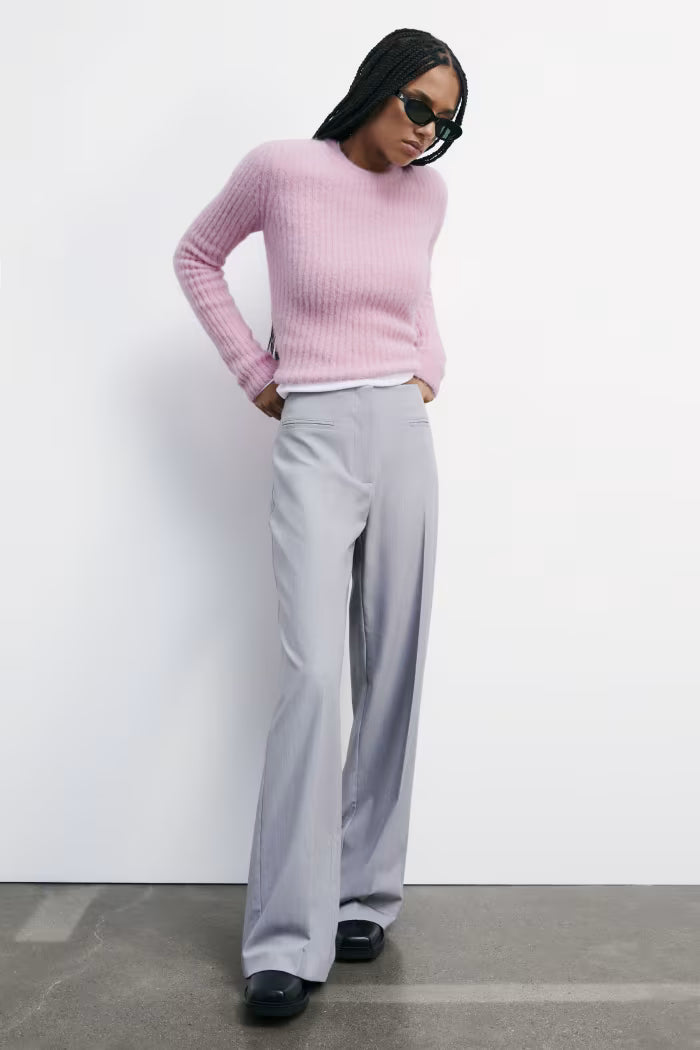 Ribbed crew neck sweater