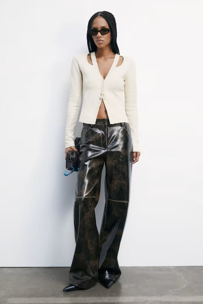 Cardigan with cut-out