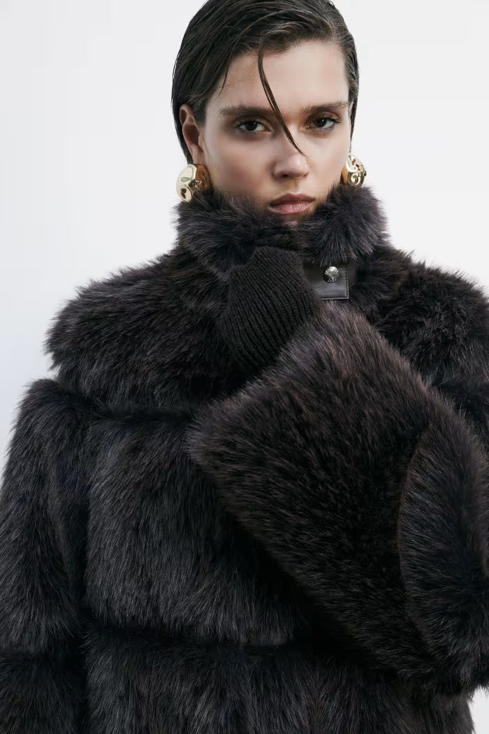 Short fluffy jacket