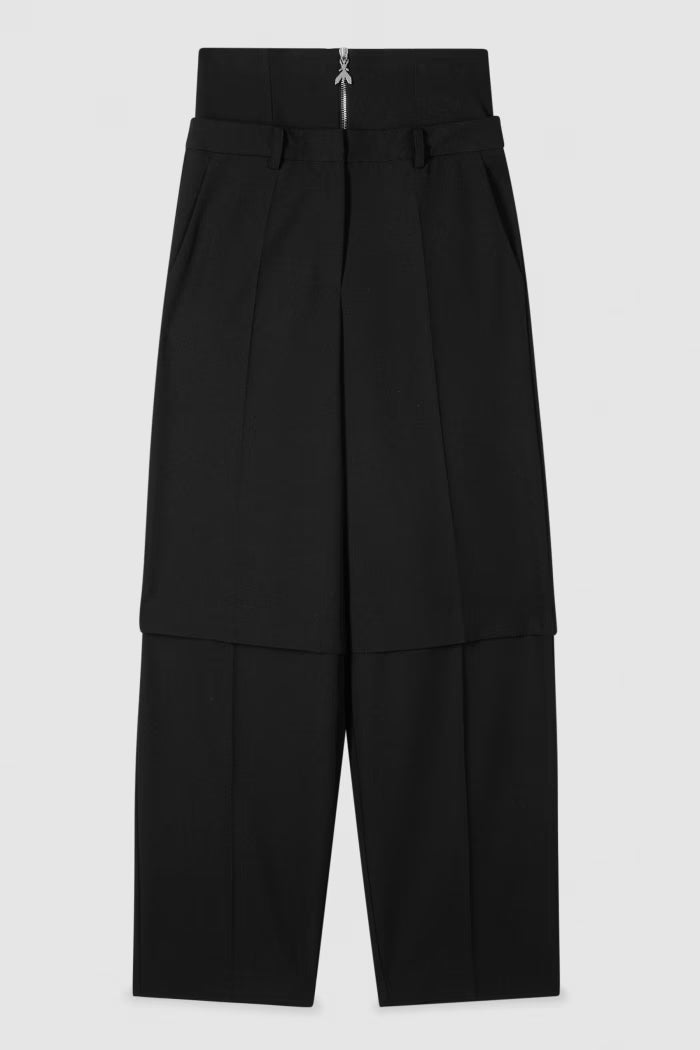 Baggy pants with corset