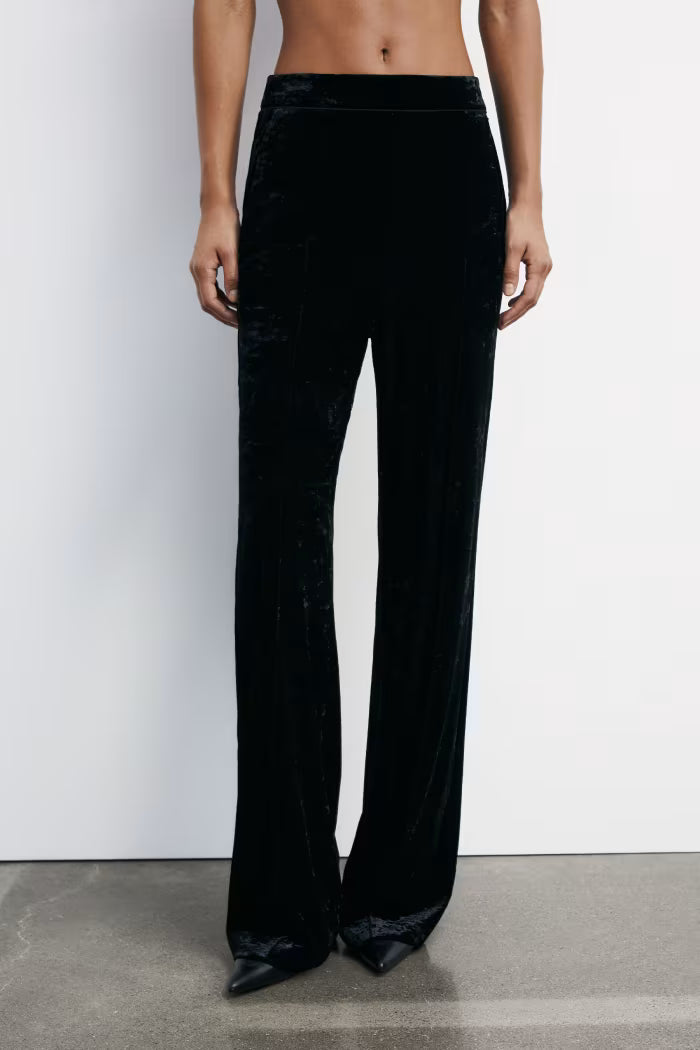 "ESSENTIAL" velvet pants