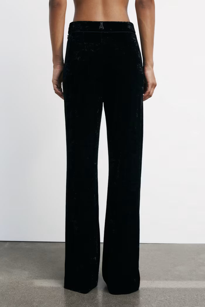 "ESSENTIAL" velvet pants