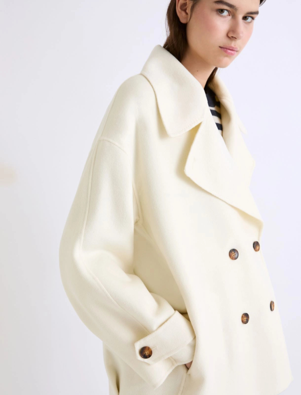Wool heavy jacket white