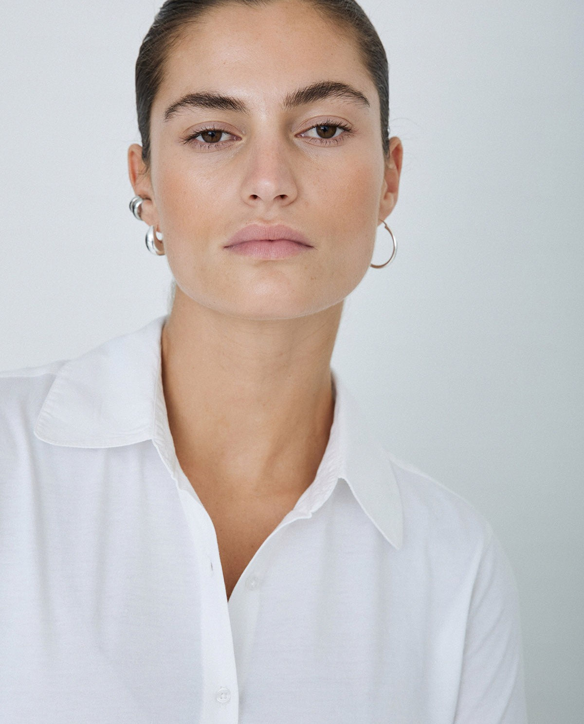 Camisa básica 100% algodón blanca