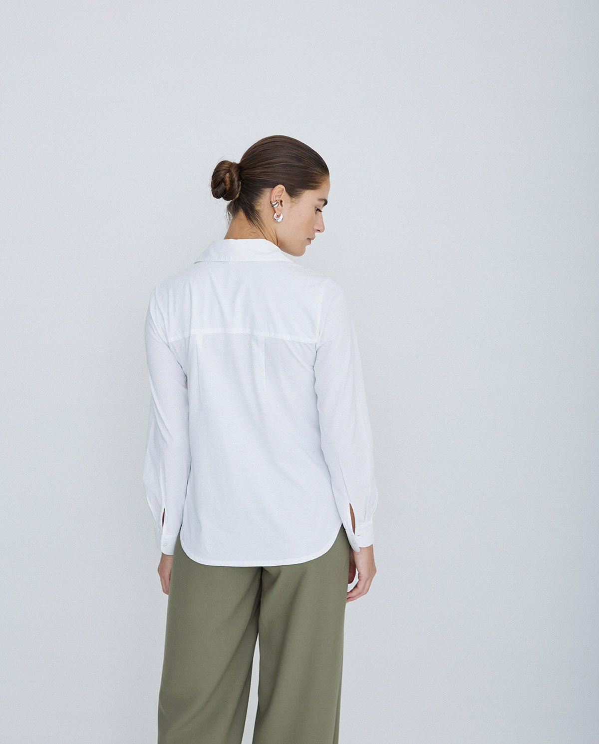 Camisa básica 100% algodón blanca