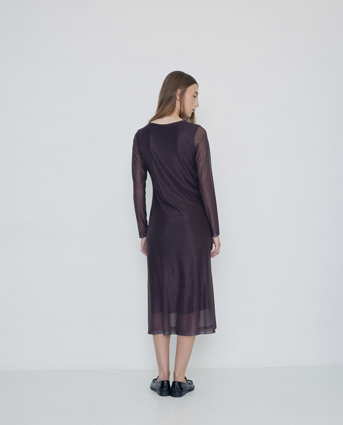 Vestido midi de tul color chocolate