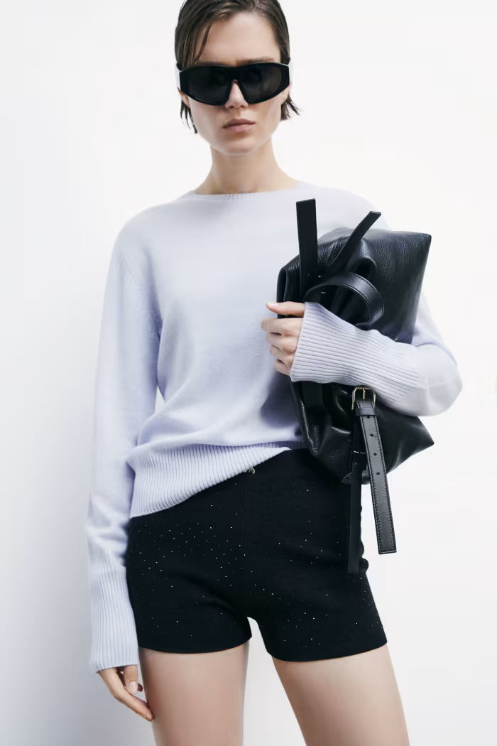 Crew neck cashmere sweater
