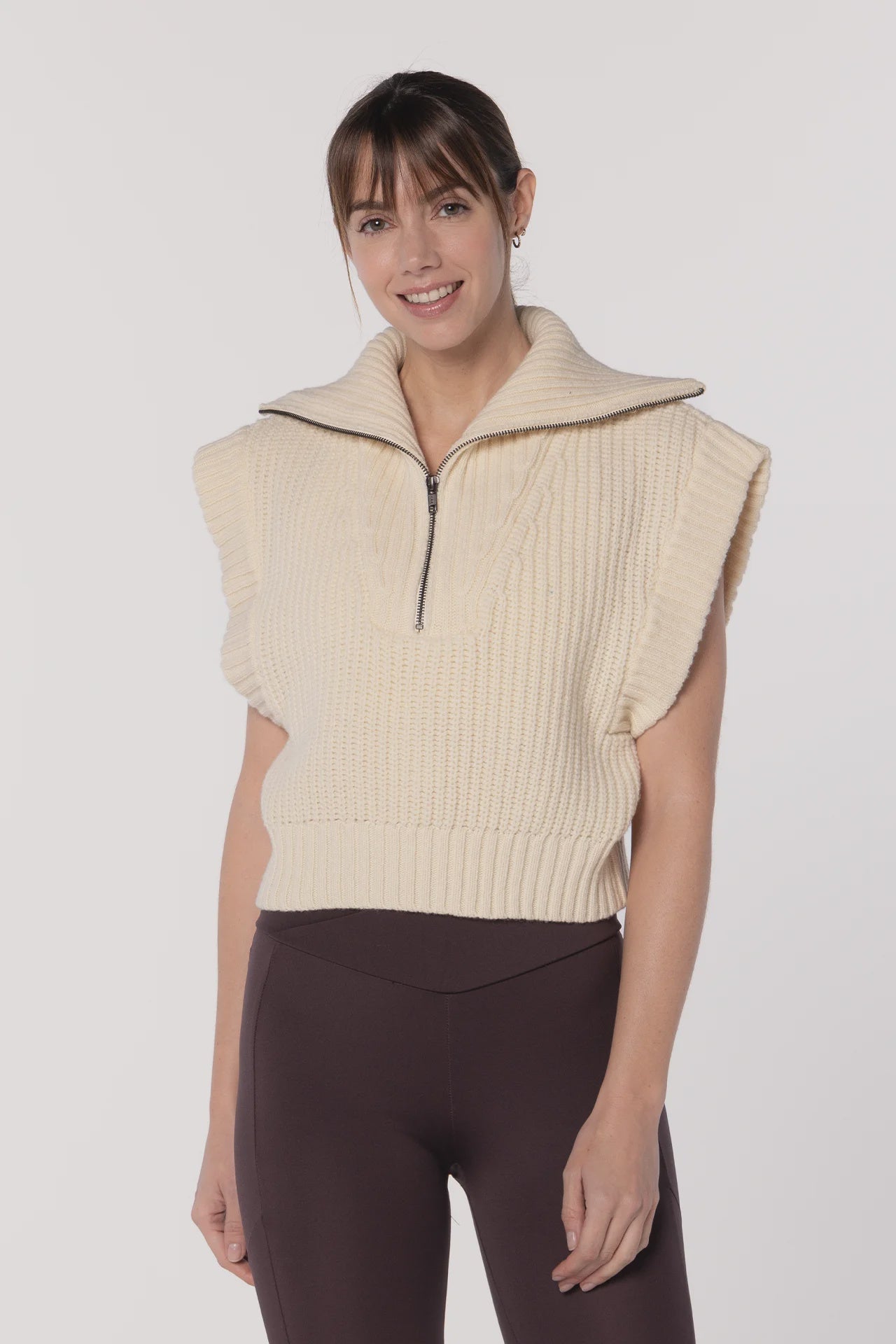 Hazelnut vest