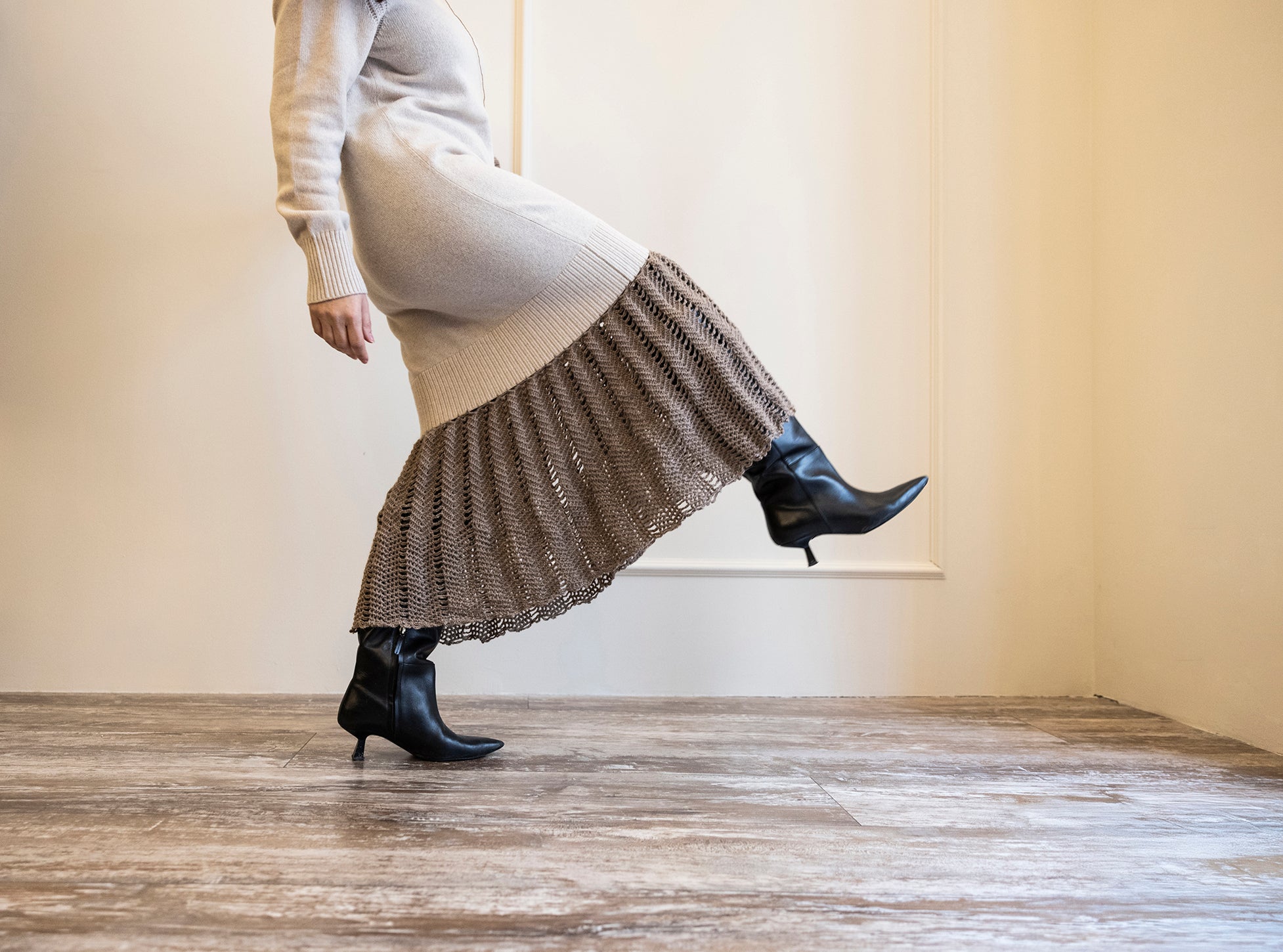 Ebru Gurlek wearing the project dress No.01