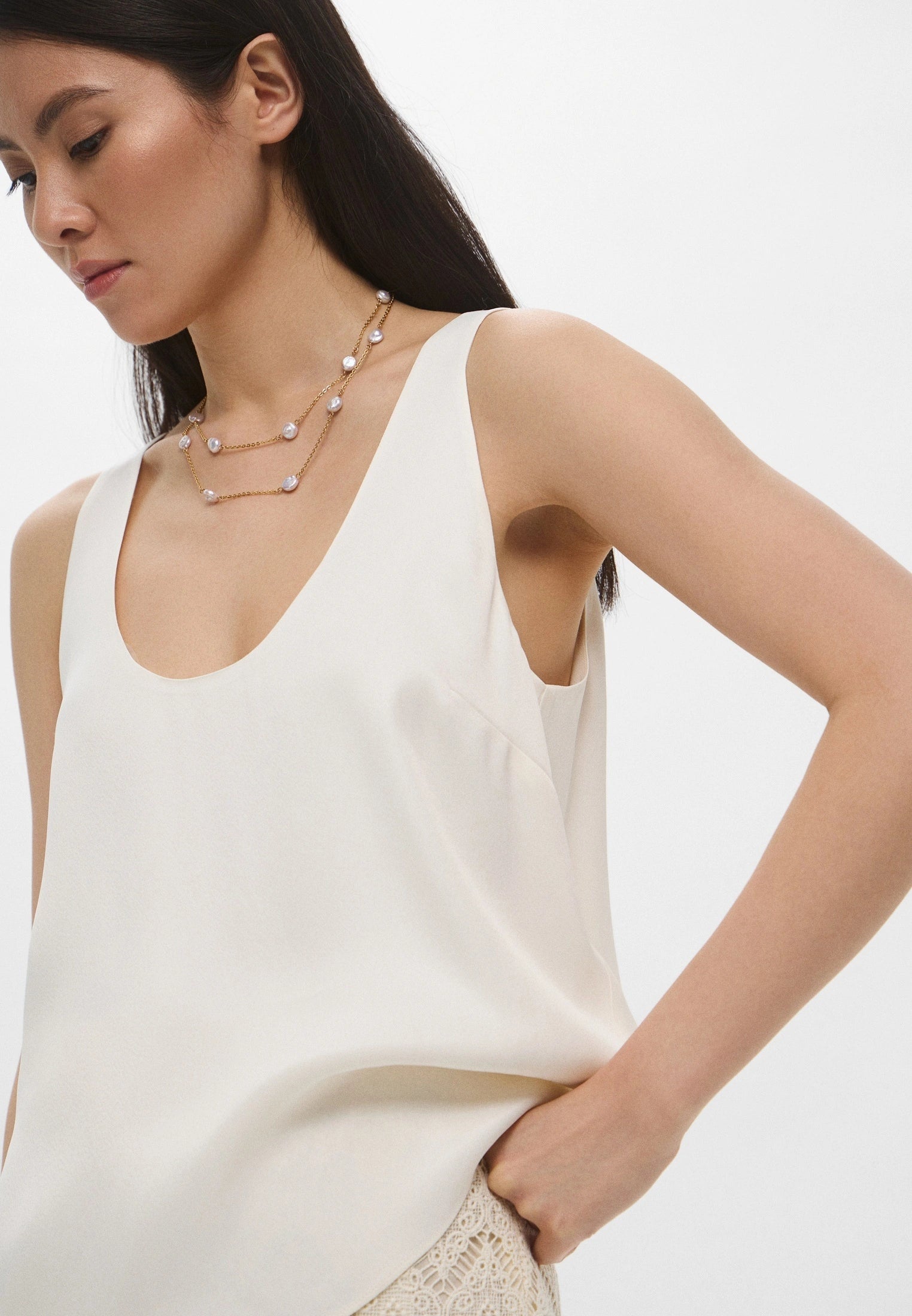 Shiny satin top
