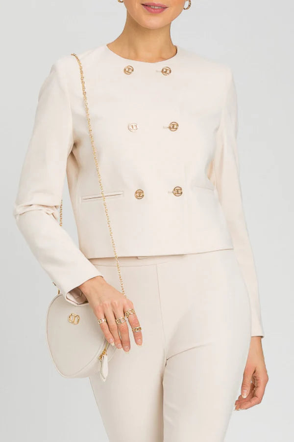 Blazer de punto con botones dorados