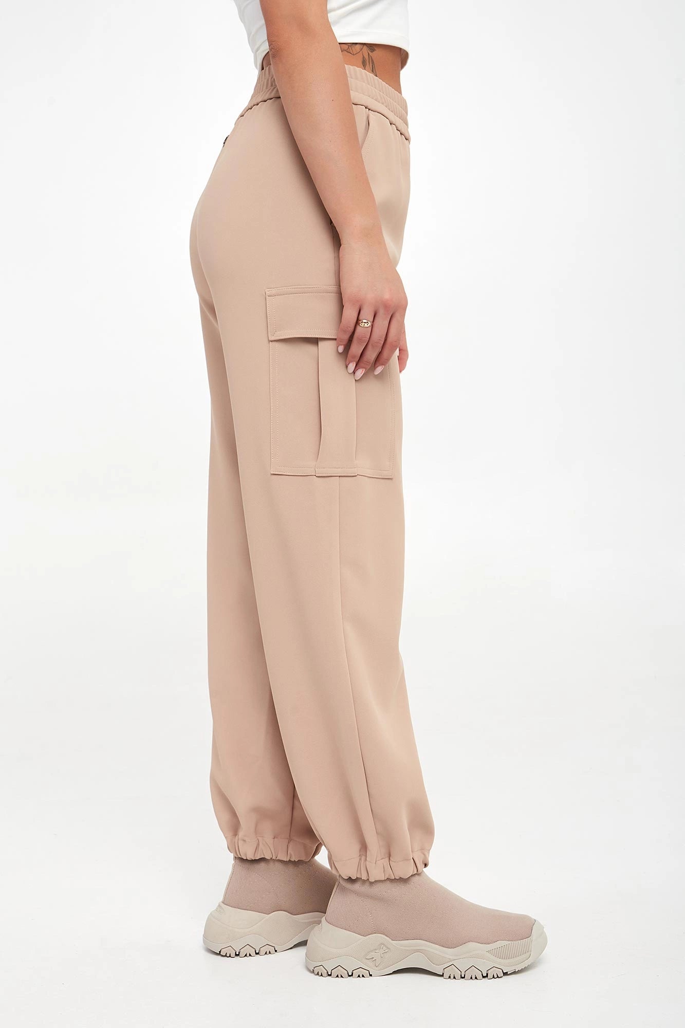 Jogger cargo trousers